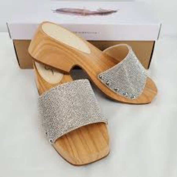 4 - Jessica Simpson Rexile Sandal - Picture 1 of 7